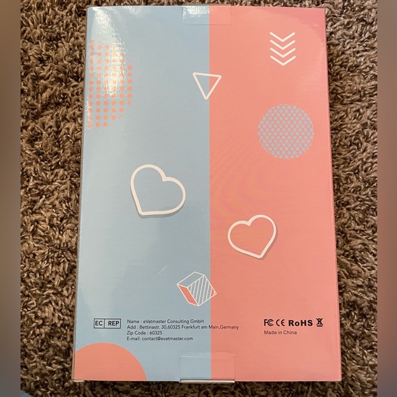 DeWEISN Brand New Chargeable LED Makeup Mirror - New in Box! - Picture 2 of 2